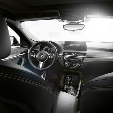 סביבת נהג BMW X2 F39 BMW X2 2018 F39 סביבת נהג