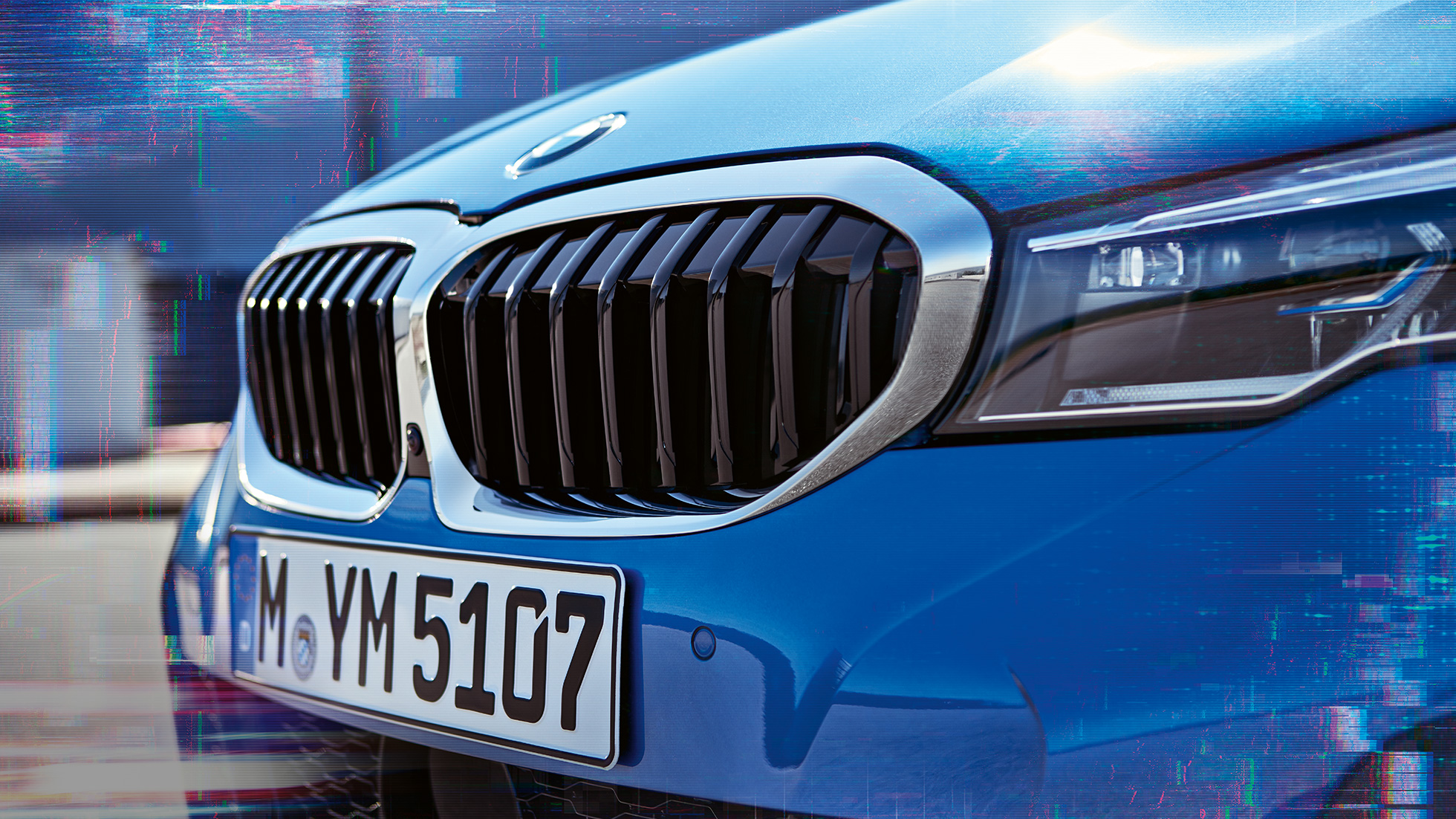 BMW סידרה 3, שבכת כליות כפולה. תקריב במבט צד על שבכת הכליות הכפולה של BMW סידרה 3.