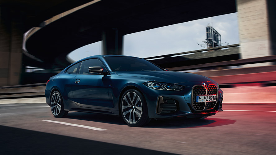 BMW סדרה 4 קופה מבט צדדי BMW סדרה 4 קופה דור שני מבט צדדי