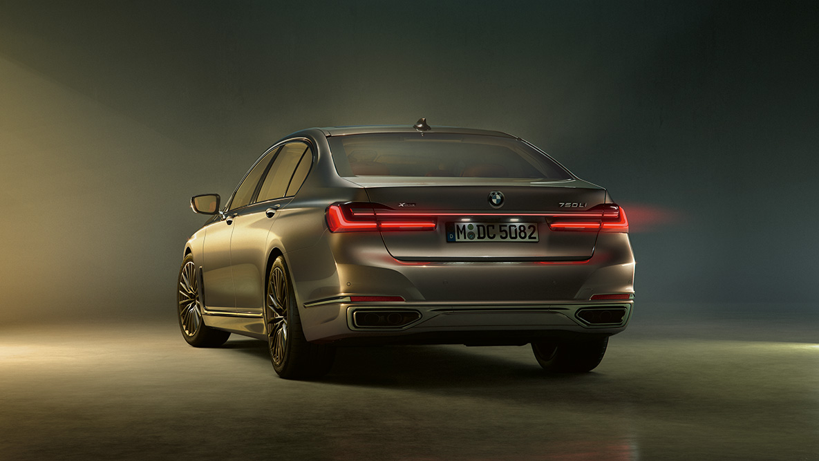 עיצוב התאורה של BMW סידרה 7 עיצוב התאורה: BMW סידרה 7, מבט מאחור