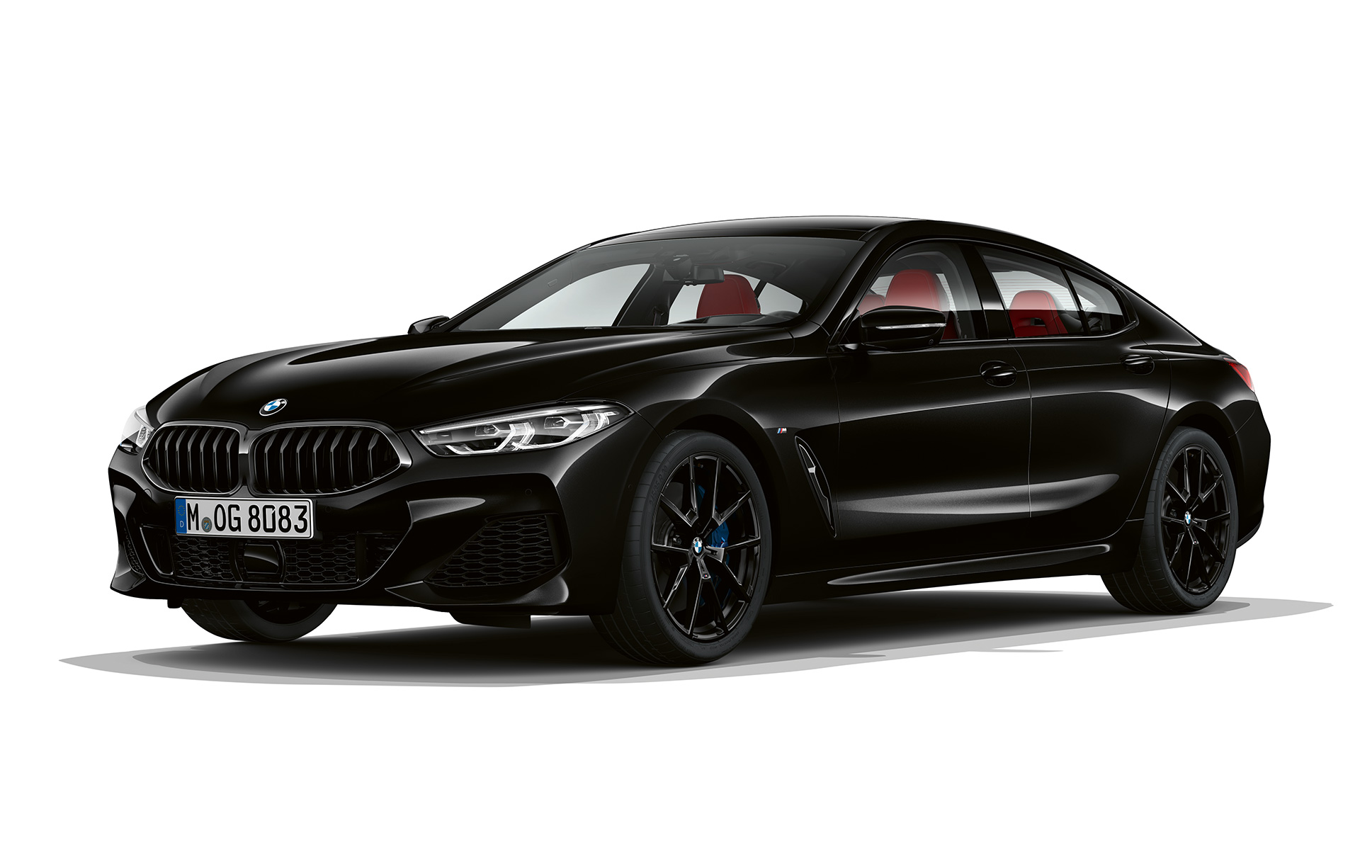 Dark Seduction, תמונה 3/4 קדמית BMW סדרה 8 גראן קופה, Dark Seduction, תמונה 3/4 קדמית