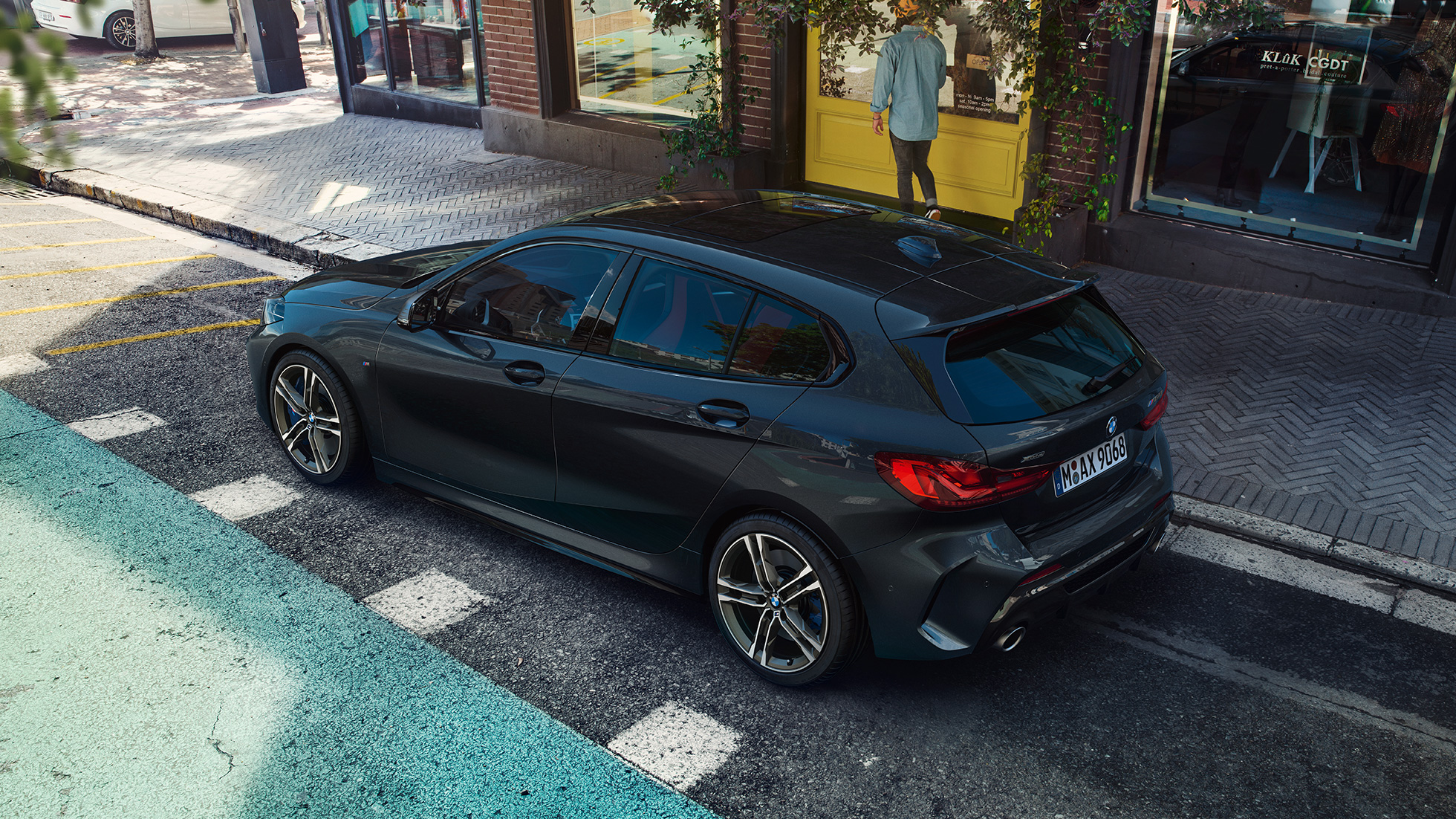 M135i xDrive בחניה M135i xDrive בחניה