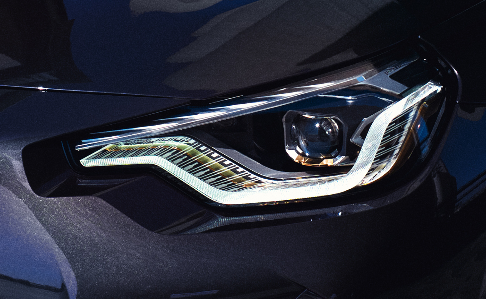 BMW M240i פנסים ראשיים אדפטיביים מסוג LED פנסים ראשיים אדפטיביים מסוג LED BMW M240i