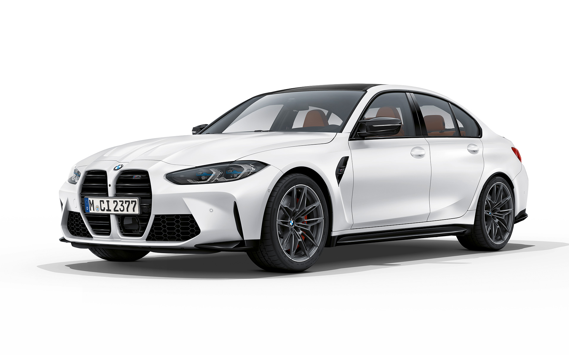 BMW M3 Competition Frozen Brilliant White metallic מבט קדמי