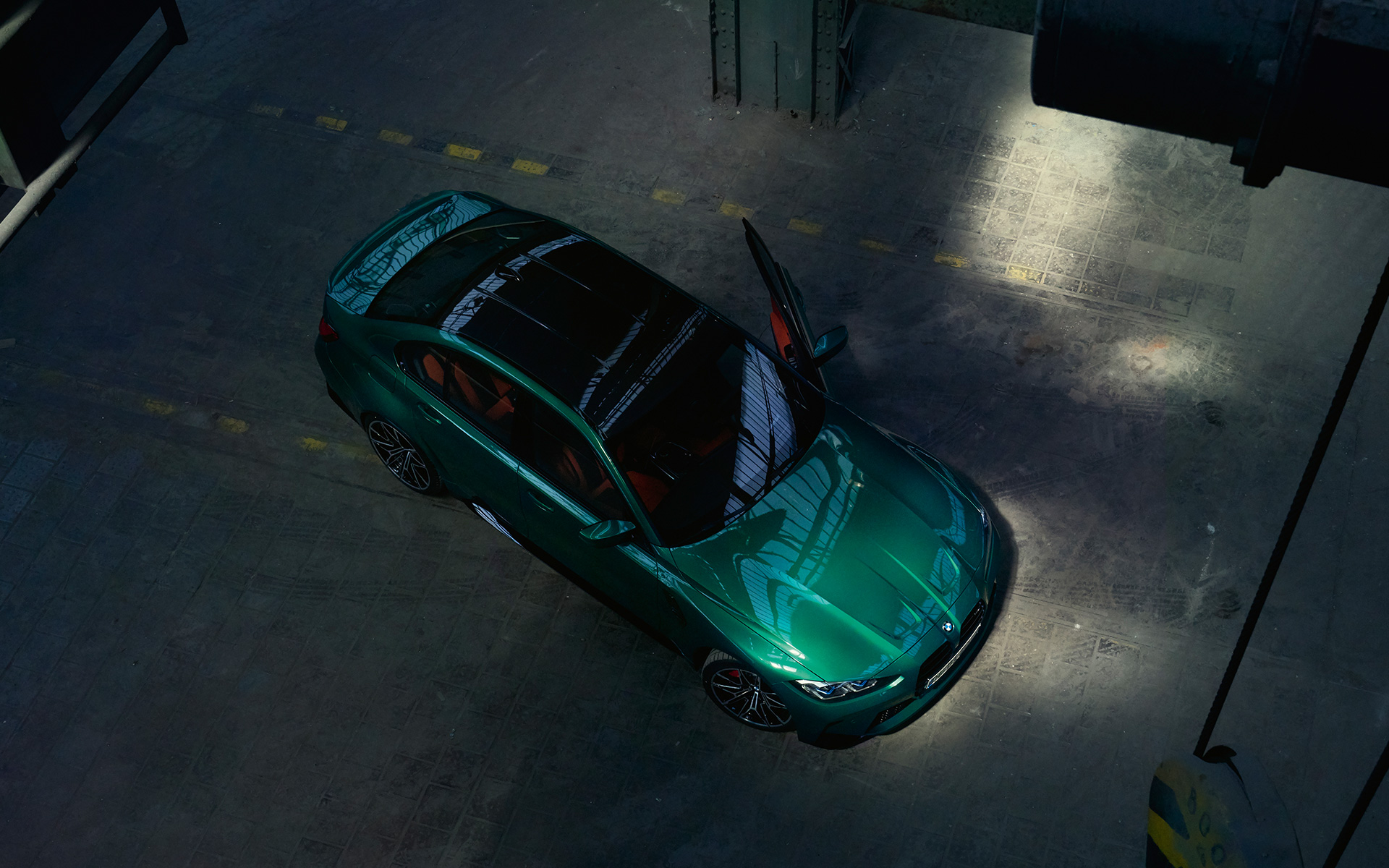 BMW M3 Green metallic גג קרבון