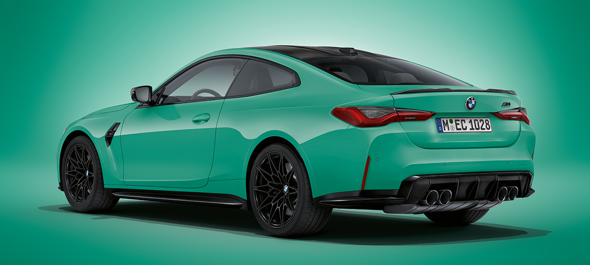 BMW Individual Tanzanite Blue BMW M4 BMW M4 Individual Tanzanite Blue מבט קדמי