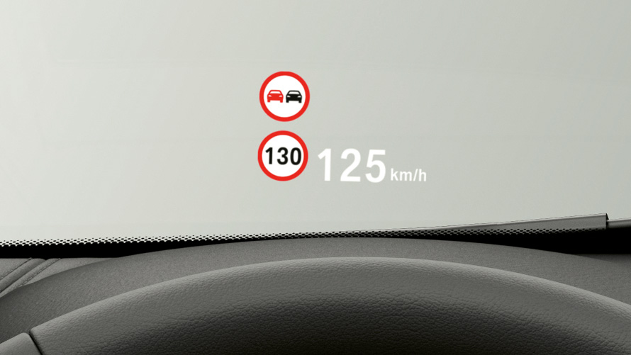 BMW X1, תצוגה עילית. (מוצע כאופציה) BMW X1, חלל פנים, מבט על התצוגה העילית של BMW.(מוצע כאופציה)