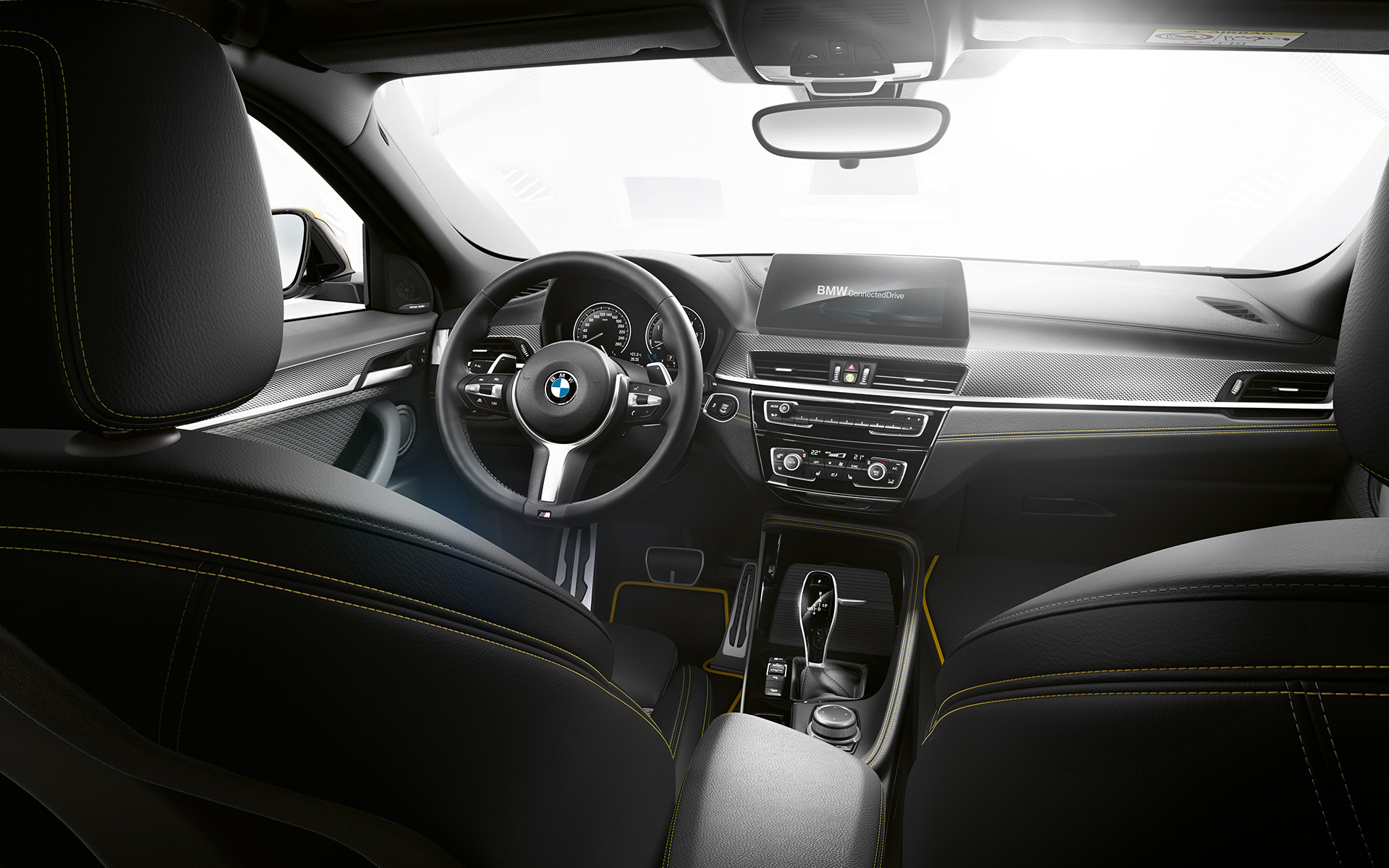 BMW X2 סביבת נהג