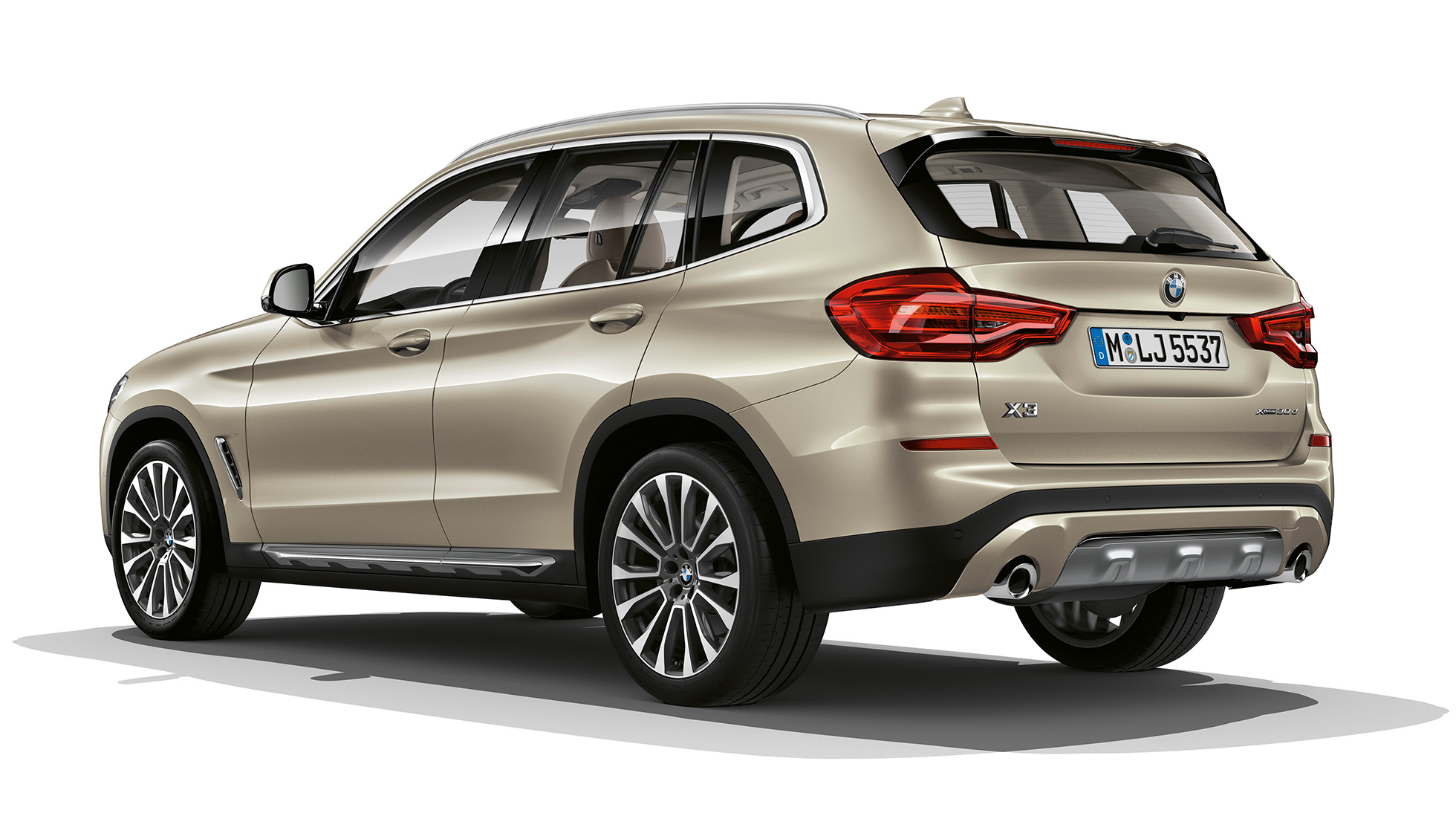 BMW X3 M40i, Model Luxury Line, three-quarter rear shot BMW X3 M40i, Model Luxury Line, three-quarter rear shot