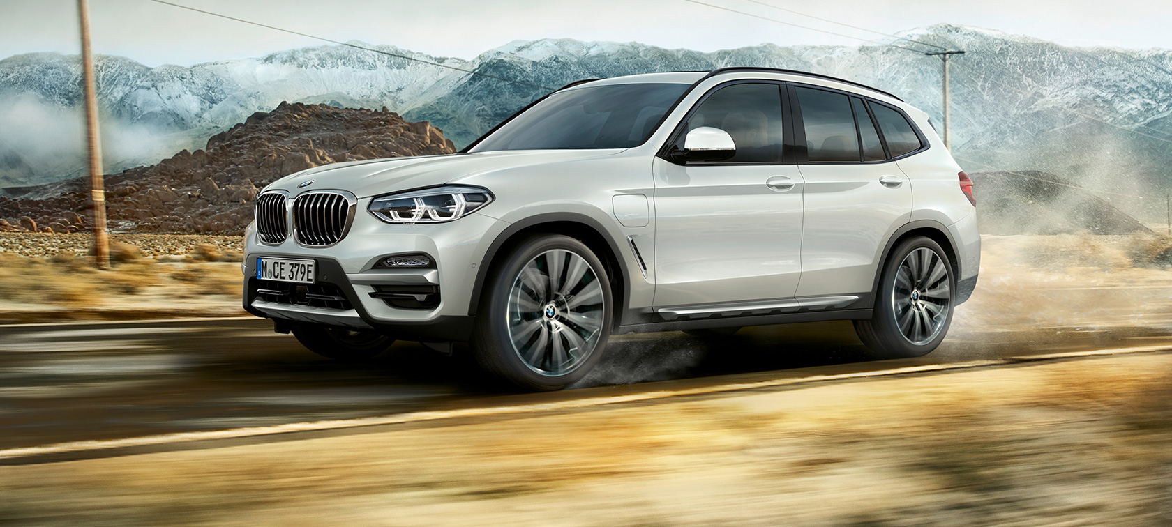 BMW X3 xDrive30e בפניה BMW X3 xDrive30e בפניה