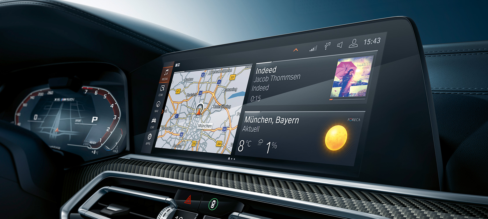 סביבת נהג עם תצוגה עילית.(אופציה בתשלום) BMW X6 סביבת נהג עם תצוגה עילית.(אופציה בתשלום)