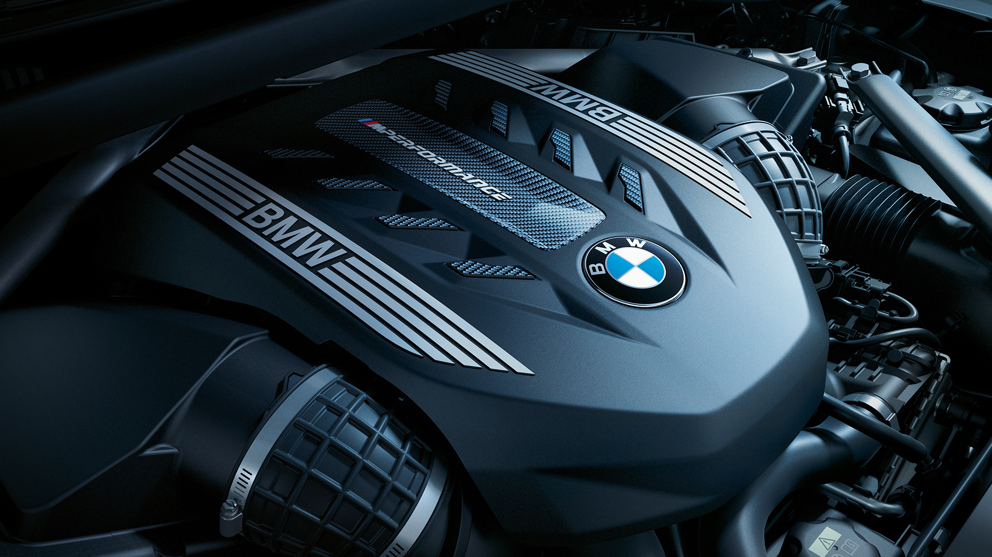 BMW X6 מנוע. מבט מקרוב על מנוע ה-BMW X6.