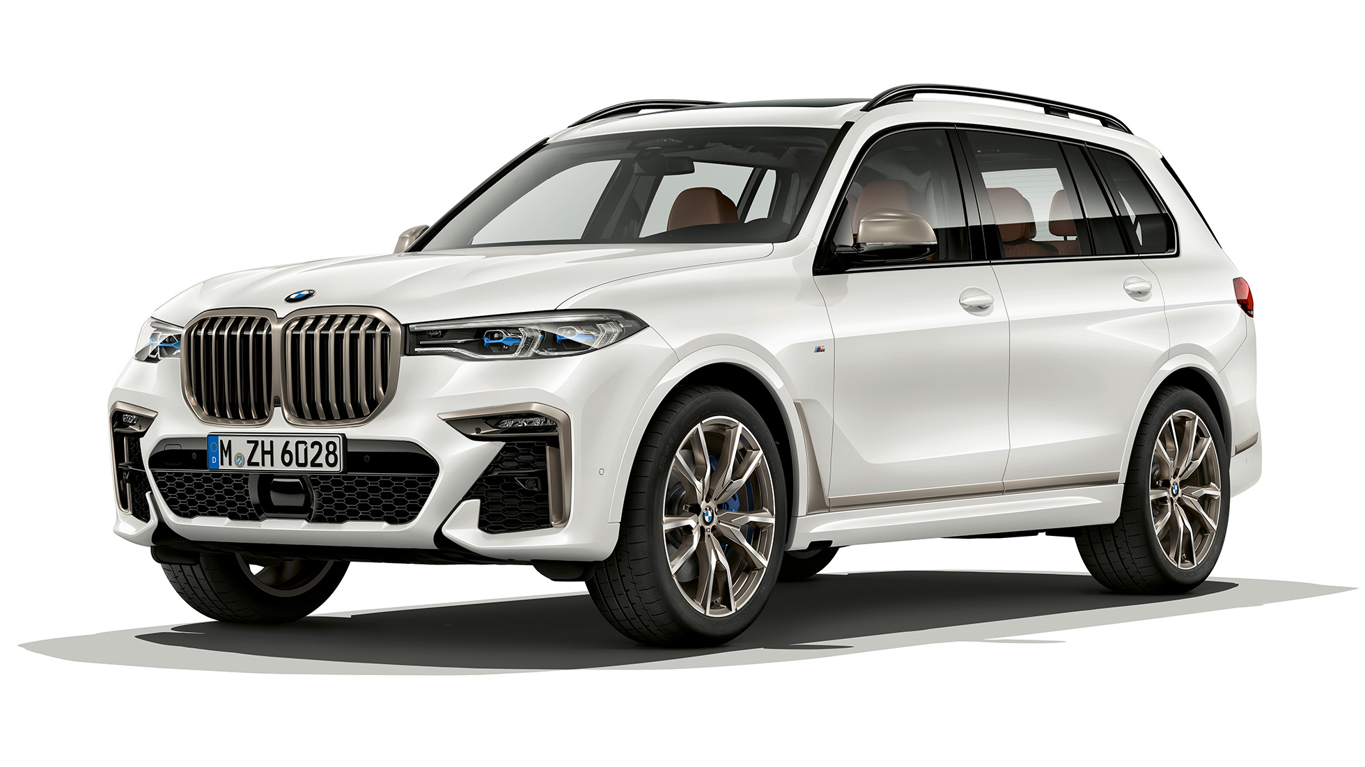 BMW X7 בדגם BMW X7 M50d תצלום אולפן במבט חזית-צד על BMW X7 בדגם BMW X7 M50d