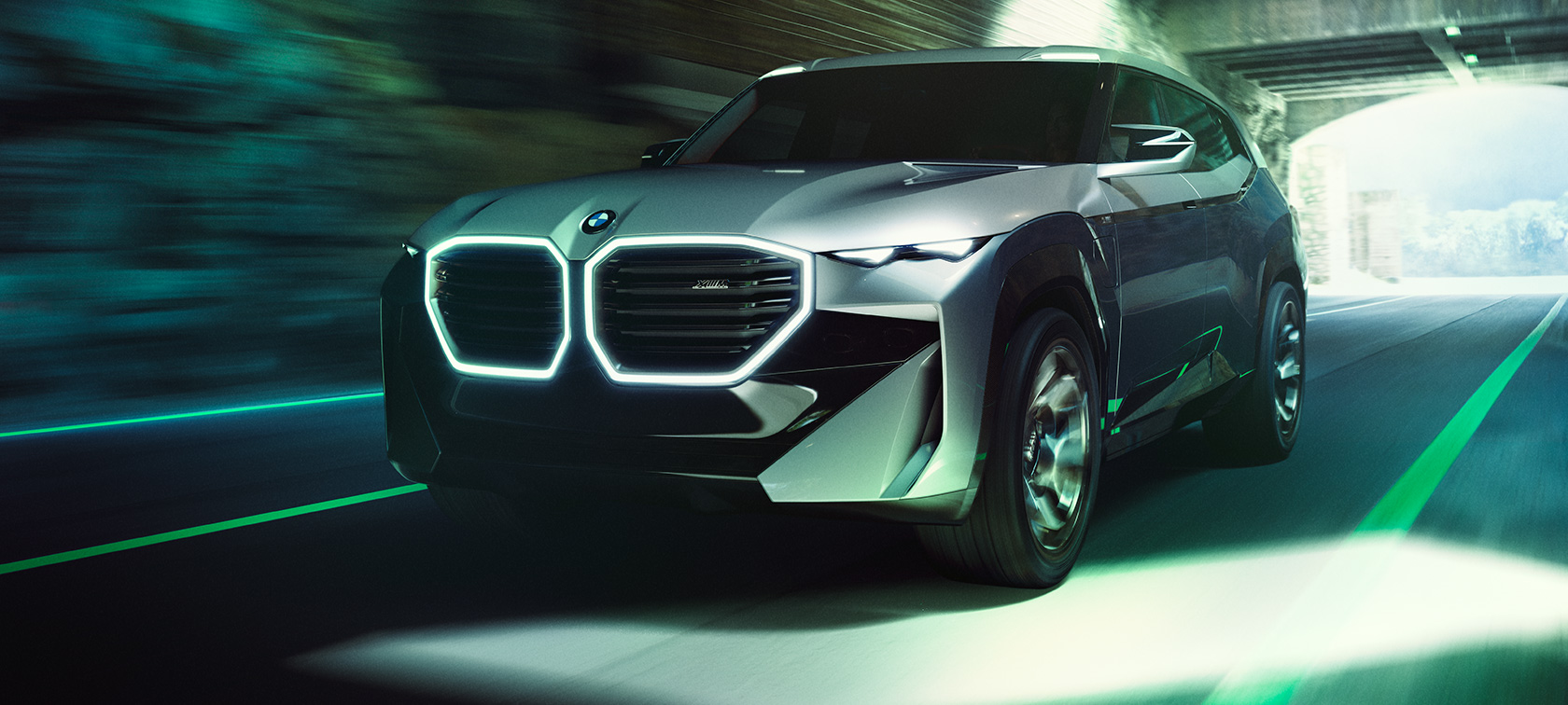 BMW XM קונספט מבט קדמי בעמידה BMW XM קונספט מבט קדמי בעמידה