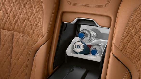 מקרר מבית BMW Individual ב-BMW סידרה 7 (אופציונלי) BMW סידרה 7: תקריב על המקרר מבית BMW Individual (אופציונלי)