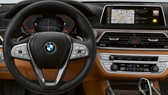 BMW סידרה 7: מערך BMW Live Cockpit Professional BMW סידרה 7: מערך BMW Live Cockpit Professional