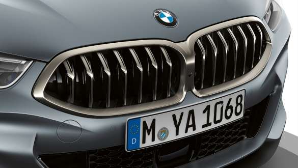 גריל כליות עם תריס אקטיבי BMW סדרה 8 גראן קופה, גריל כליות עם תריס אקטיבי