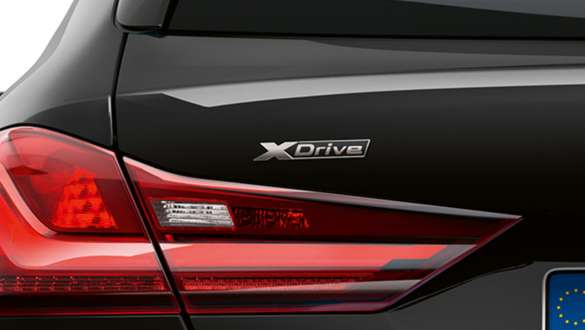 הנעה כפולה BMW xDrive. BMW M135i xDrive עם מערכת הנעה כפולה xDrive.