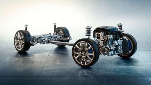 מתלה ספורטיבי M. BMW M135i xDrive עם מתלה ספורטיבי M.