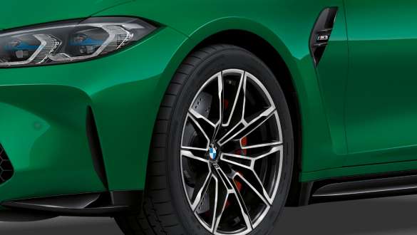 בתי גלגלים קדמיים BMW M3 BMW M3 Green metallic, בתי גלגלים קדמיים