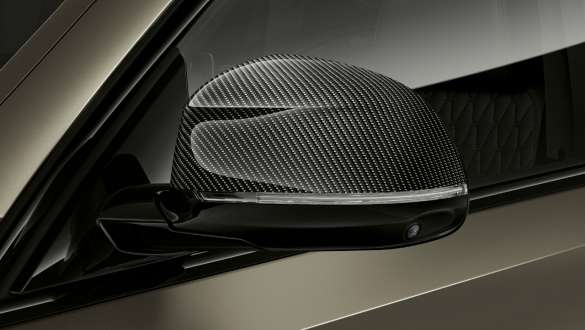 כיסויי מראות מסיבי פחמן M.(אופציה בתשלום) BMW X6 M50i, כיסויי מראות מסיבי פחמן M.(אופציה בתשלום)