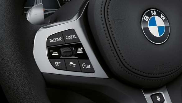בקרת שיוט אקטיבית של BMW Z4 רודסטר (אופציונלי) גלגל ההגה של BMW Z4 רודסטר